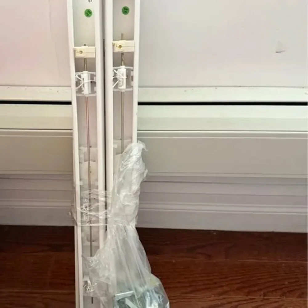 22in window blind